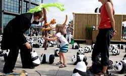 想被1600隻圓仔包圍嗎？WWF紙熊貓展明年3月移師台北 熊貓、Paulo Grangeon、WWF、台北