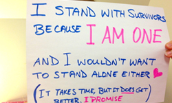 我們是同一國的！美國大學團體為被性侵者發聲 被性侵者、支持、美國、威廉與瑪麗學院、College of William & Mary、感動