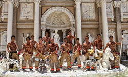 打火英雄秀肌肉做愛心！日本沖繩消防員2014猛男年曆 沖繩、消防員、2014猛男年曆、年曆、猛男