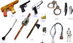 你媽知道你帶這些東西去學校嗎？英國老師展出30年來的沒收品 英國、Guy Tarrant、童年、博物館、V&A Museum of Childhood