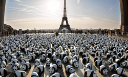 文青就是腳勤：1600隻紙貓熊大舉入侵北市府 紙貓熊展、海馬迴、阿超、即刻相親、傻子的一生、藝術