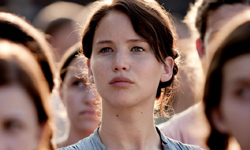 1月8日 電視看甚麼：《飢餓遊戲》凱妮絲為生存苦戰！ 電視、節目表、電視節目表、電影、HBO、2013