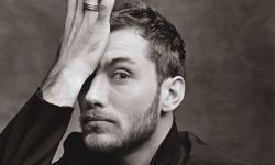 一生結了8次婚！裘德洛被英國「婚戒王」指名電影最佳人選 The Lord of the Wedding Rings、Ron Sheppard、裘德洛、jude law