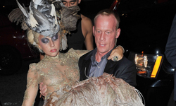 錢少事多任勞任怨？ 大咖藝人助理的To-do List 拉娜杜漢、助理、Lady Gaga、瑪麗亞凱莉、Bruno Mars、小賈斯汀、