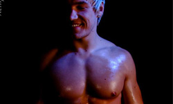 前女友跪求復合！分手後努力健身當上教練的醫學系高材生男孩 健身教練、瘦身、健身、分手、Jack Darby