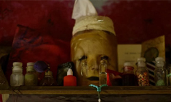 衰臉小丑逼你哭哭！《死亡馬戲團》請用性命換票進場 嚇哭、殘暴、衰臉、小丑、哭哭