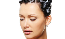 真的會拔一根長三根？妳該知道的白頭髮小知識 白頭髮、美髮、頭髮、拔頭髮、知識、女孩、少年白