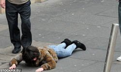 摔在你身疼在我們心！非常人能及的大明星仆街實錄 跌倒、摔倒、爆笑、出糗、珍妮佛勞倫斯