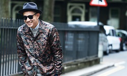 街拍直擊最紅面孔！台灣Eugene Tong成全世界最會穿第一人 GQ、部落客、Tommy Ton、Eugene Tong、時尚圈、台灣之光、男性雜誌、中性色調、層次