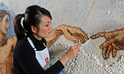 棉花糖變名畫？食物藝術家花168小時完成《創世紀》 米開朗基羅、Michelle Wibowo、創世紀、The Creation of Adam、Cake Angels