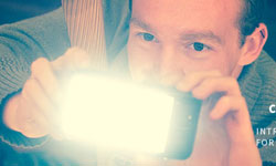 完美夜拍就靠它！簡直專業的iPhone打光手機殼 夜拍、打光、手機殼、募資、   