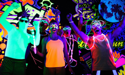 跑到一半肚子超痛？5招教你對付慢跑時的腹痛 ibeauty、路跑、馬拉松、腹部、疼痛、橫隔膜抽筋、跑步、深呼吸