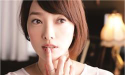 朴信惠無辜眼妝這樣畫！「困擾顏」妝容秘訣大公開  beauty321、困擾顏、一字眉、繼承者、長澤雅美、無害感、臥蠶、鮑伯、朴信惠