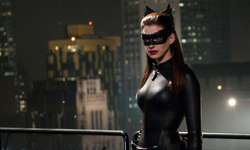 3月30日 電視看什麼：安海瑟薇的貓女緊身裝好性感！《黑暗騎士：黎明升起》 電視、節目表、電視節目表、電影、HBO、2014