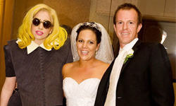 你有發喜帖給布萊德彼特！？意外成為民眾婚禮上不速之客的明星 Photobomb、不速之客、亂入、婚禮、意外