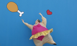 內心的小劇場會不會太多？插畫家自編自導拍出趣味俏皮照 插畫、攝影、Andrew Zonzini、kitty、instagram、雲、雞腿、閃電、火、壁紙、藝術