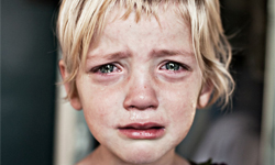 「他摸我那裡」3歲娃天真發言　爆出戀童性侵真相 性侵、猥褻、性虐、性犯罪、變態