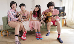 妞專訪：用腳尖環遊世界！充滿正面能量的襪子設計師依凡 妞專訪、旺福、襪子、設計師、依凡、Nori、旅行、旅遊、魏如萱、藝術