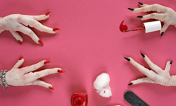 這下真的「做雞」了？！動物手的富豪生活攝影 藝術、雞、中國、富豪、貴婦