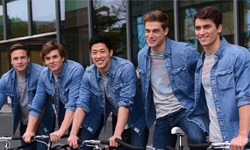 下一站，台灣？A&F 猛男降落上海！ Abercrombie & Fitch、猛男、養眼、A&F、上海