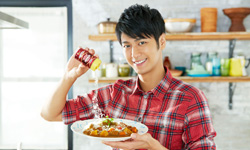 型男主廚人人都愛！日本票選最想一起做＿＿的男演員 日本、廚房、型男主廚、蛋糕、做蛋糕