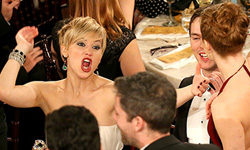 妞快報：連麥莉都白眼她？小珍妮佛自爆在奧斯卡派對喝掛 妞快報、珍妮佛勞倫斯、麥莉、奧斯卡、派對