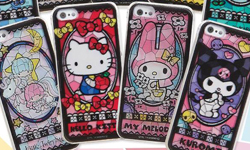 優雅與可愛兼具！彩繪玻璃風的三麗鷗手機殼 三麗鷗、手機殼、sanrio、hello kitty、布丁狗、保護殼、酷企鵝、美樂蒂、彩繪玻璃