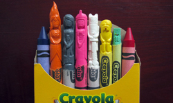 讓人不捨畫的阿寶老皮蠟筆！慢工出細活的蠟筆微型雕刻 Hoang Tran、蠟筆、豆豆龍、龍貓、神隱少女