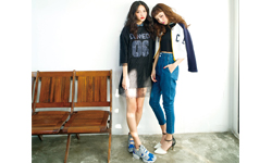 簡簡單單穿出時髦味！丹寧風混搭教學 愛女生、運動風、丹寧、字母LOGO、蕾絲鉛筆裙