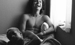 妞快報：你爸知道妳拍這種照片嗎？威爾史密斯女兒「床照」爆爭議 妞快報、威爾史密斯、Willow Smith、Moises Arias