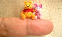 比拇指姑娘還迷你！在指尖上跳躍的迷你鉤織布偶 SU AMI、藝術、鉤針、鉤織布偶、布偶