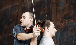 留了10年的長髮變琴弦？古典小提琴原來可以這麼拉奏 Eimantas Belickas、Tadas Maksimovas、小提琴、頭髮、琴弦