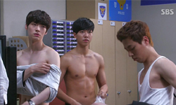 韓劇推推：《你們被包圍了》坐擁各類帥哥  車勝元、李昇基、安宰賢、高雅拉、你們被包圍了