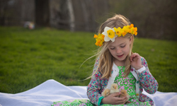 農場裡的迪士尼公主！與小雞一起長大的女孩Sunny Sunny、Ashley、雞、童年、農場、可愛、生活、寵物、玩偶