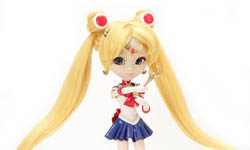 月亮仙子一個頭兩個大！限定版美少女戰士普利普娃娃參上 美少女戰士、セーラームーン、Sailor Moon、プーリップ、Pullip