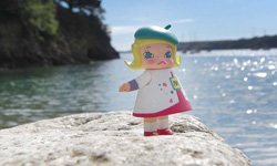 讓香港人為之瘋狂的傲嬌蘿莉  嘟嘴女孩Molly的小秘密    萌、嘟嘴、Molly、王信明、Kenny