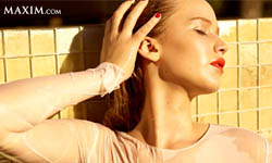 成為人妻才無法當第一名？《Maxim》票選2014性感百大排行榜 Maxim、票選、排行榜、Top 10、性感、養眼、Cara Delevingne、卡拉蒂樂芬妮、Mila Kunis、蜜拉庫妮絲、Jessica Alba、潔西卡艾芭、Alessandra Ambrosio、亞歷山卓安布羅休、Zooey Deschanel、柔伊黛絲香奈、Jennifer Lawrence、珍妮佛勞倫斯、Irina Shayk、伊蓮娜莎克、Katy Perry、凱蒂佩芮、Scarlett Johansson、史嘉蕾喬韓森、Candice Swanepoel、坎蒂絲斯瓦內普爾