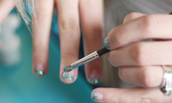 擦之前先看這邊！6個居家指彩小知識 指甲油、指彩、美甲、光療、top coat