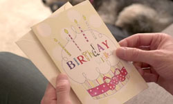 手寫字體的實體賀卡無可取代 《inkly》App幫你寄到全世界 賀卡、卡片、手寫、App、inkly