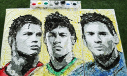 C羅、梅西看到會很開心！用足球就能作畫的Hong Yi康怡 Hong Yi、康怡、足球、世足、C羅、梅西、內馬爾、Messi、Cristiano Ronaldo、Neymar、藝術、藝術