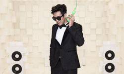 妞快報：歐巴你終於來了！《主君的太陽》蘇志燮帥氣抵台 妞快報、蘇志燮、歐巴、主君的太陽、18 YEARS