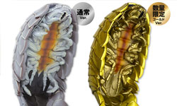 大王不死只是凋零 擬真大王具足蟲金身手機殼 大王具足蟲、手機殼、黃金、霸氣、獵奇