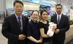 妞快報：人美心也美！李英愛自掏腰包助早產兒返台 妞快報、李英愛、捐款、感人