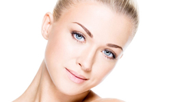 讓人好想親下去！打造想親吻好感度夢幻唇 iBeauty、紅唇、唇部、維生素、滋潤