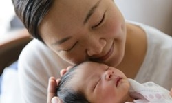 妞快報：同時升格人妻和人母！阿雅公開母女幸福照 妞快報、阿雅、柳翰雅、懷孕、女兒