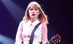 泰勒絲 = 很會跑？藝人的姓氏背後的涵義原來是….. 命名、含意、涵義、A Dictionary Of Surnames