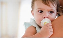 寶寶不戒奶嘴會有暴牙？幼兒吸奶嘴小常識停看聽 ibeauty、寶寶、爸媽、孩子、家長