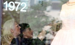 妞快報：女神想定下來了？狗仔目擊卡卡挑婚紗！ 妞快報、女神卡卡、Taylor Kinney