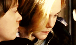 不想只當好朋友？5個小轉變看出她對你有意思 私話題、好朋友、男女