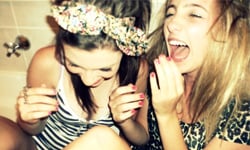 真心不怕火煉？考驗閨蜜感情的7件事 私話題、人際、感情、友誼、友情